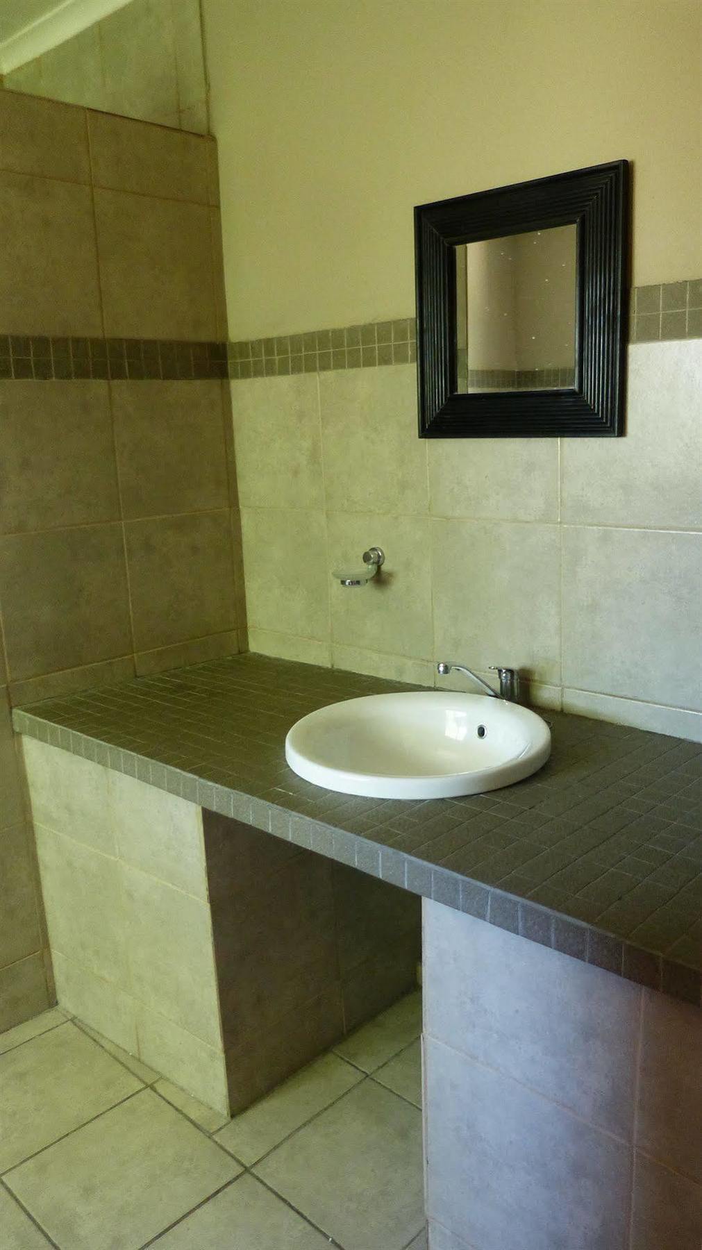 African Sands Guesthouse Load Shedding Free Bloemfontein Kültér fotó