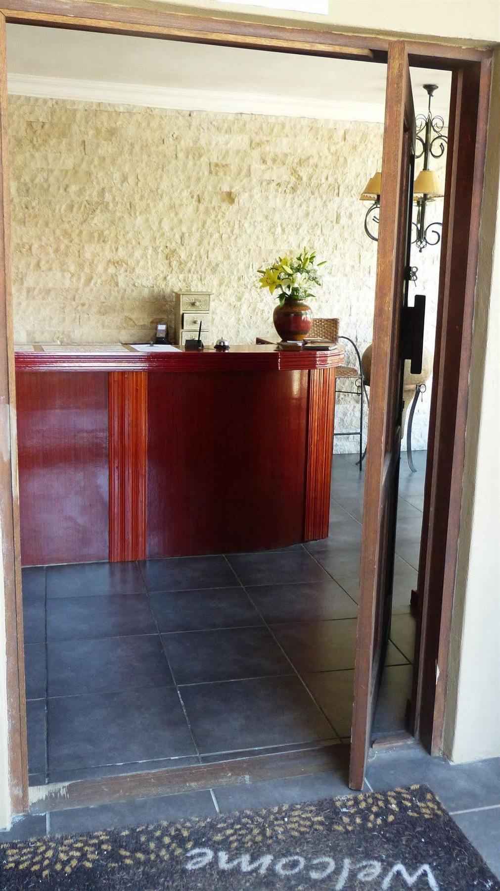 African Sands Guesthouse Load Shedding Free Bloemfontein Kültér fotó