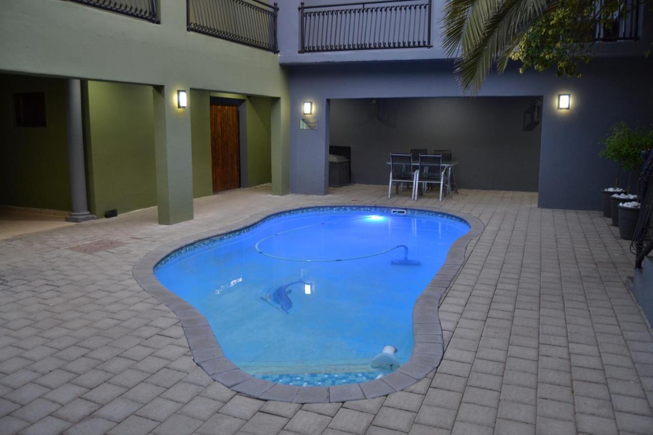 African Sands Guesthouse Load Shedding Free Bloemfontein Kültér fotó