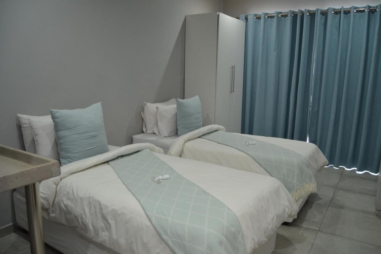 African Sands Guesthouse Load Shedding Free Bloemfontein Kültér fotó