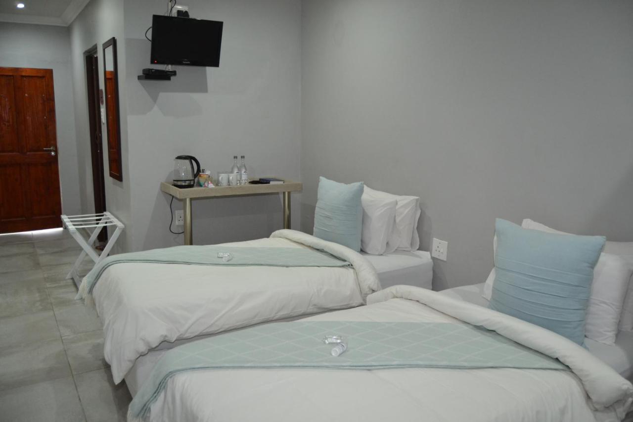 African Sands Guesthouse Load Shedding Free Bloemfontein Kültér fotó