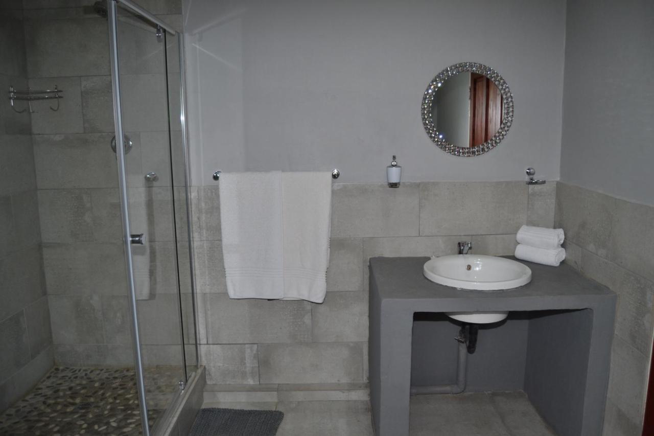 African Sands Guesthouse Load Shedding Free Bloemfontein Kültér fotó