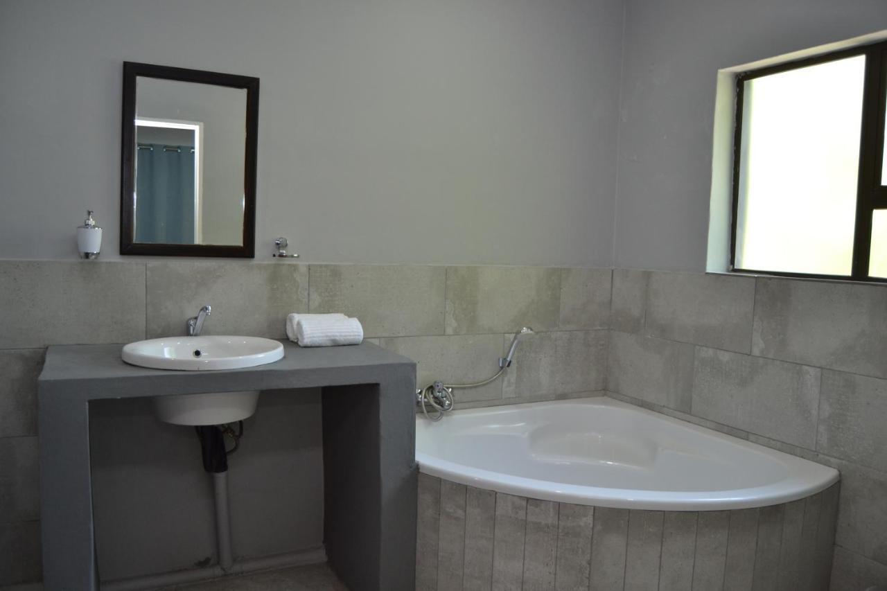 African Sands Guesthouse Load Shedding Free Bloemfontein Kültér fotó