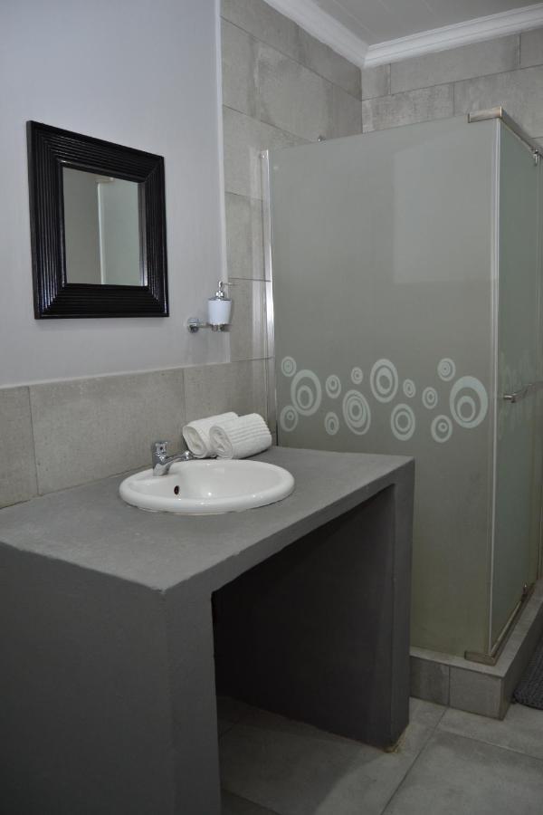 African Sands Guesthouse Load Shedding Free Bloemfontein Kültér fotó